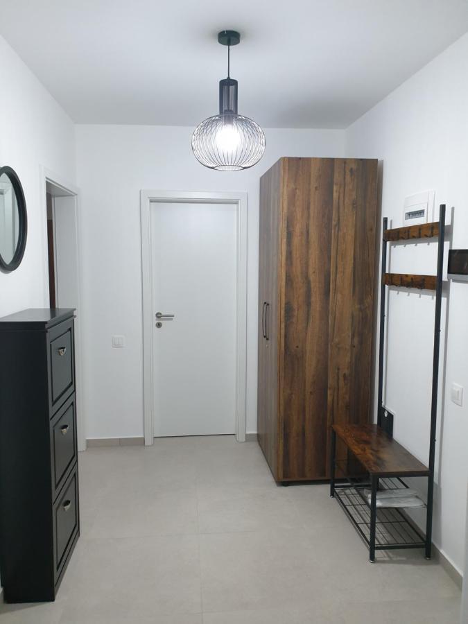Qualis Apartament2 Appartement Braşov Buitenkant foto