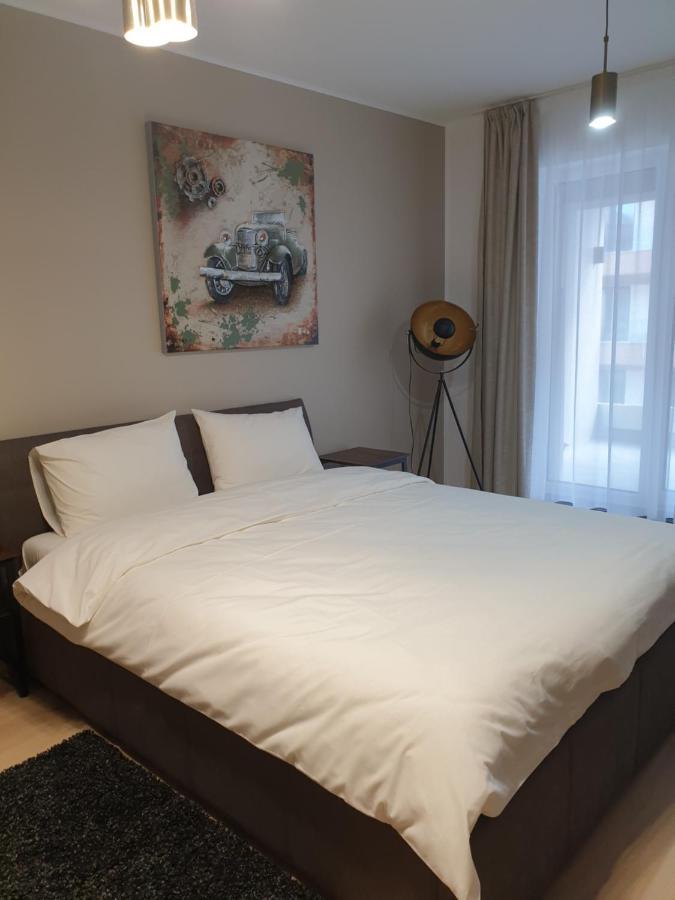 Qualis Apartament2 Appartement Braşov Buitenkant foto
