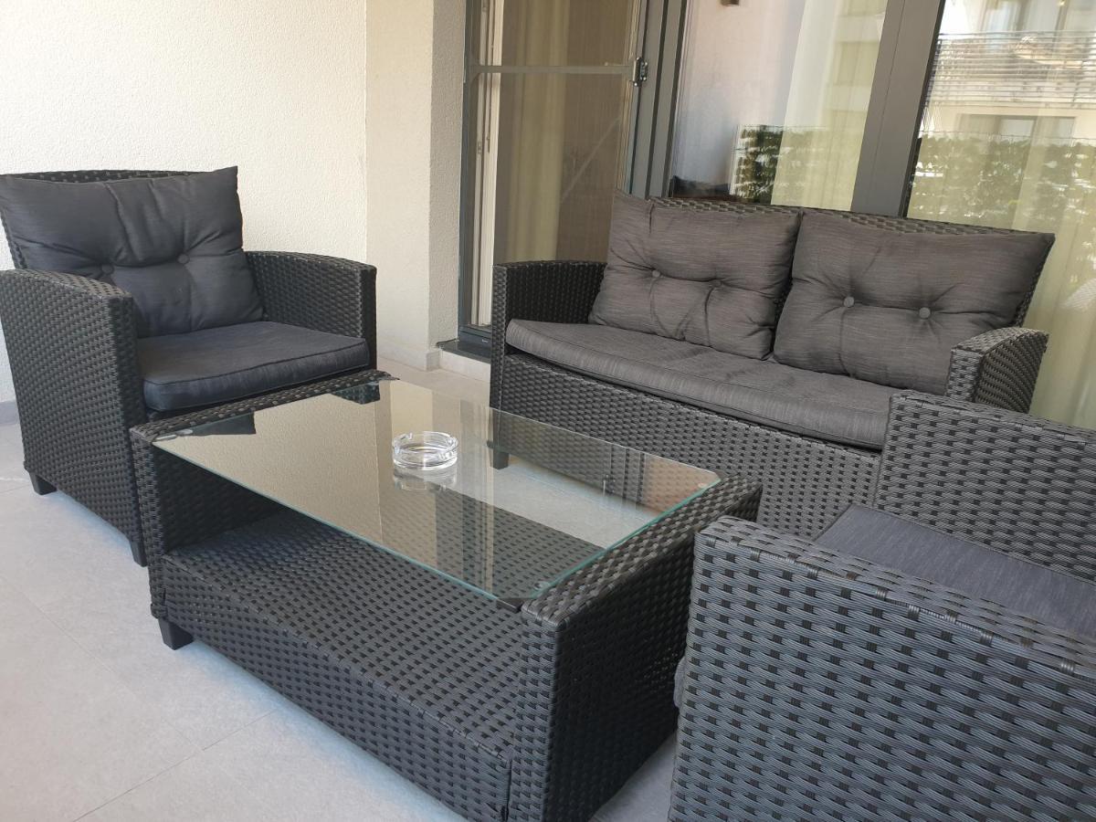 Qualis Apartament2 Appartement Braşov Buitenkant foto